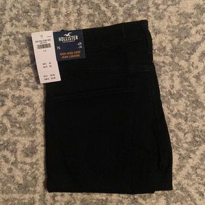 NWT Hollister Black Cropped Pants